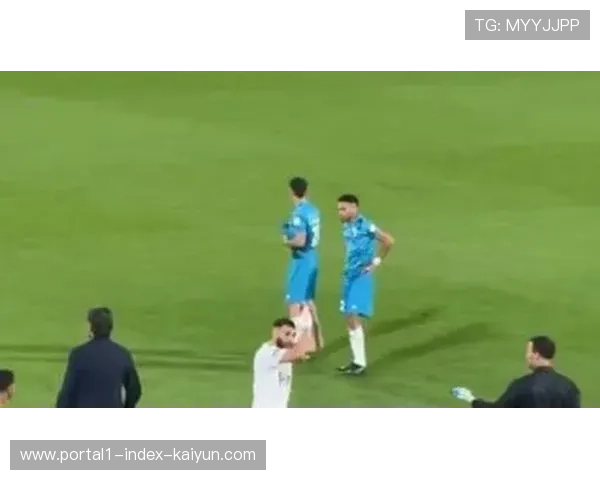 本泽马新月首秀帽子戏法 亚冠赛场展现顶级射手终结能力