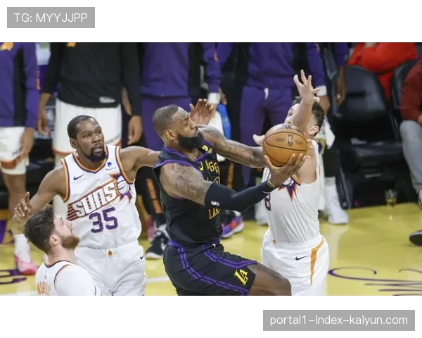 杜兰特复出强攻受限 火箭核心外线遭遇湖人针对性防守